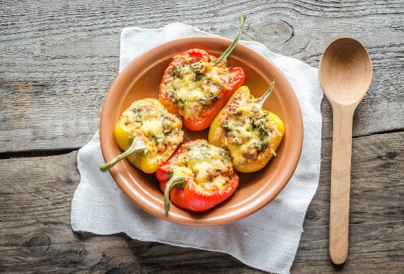 Sunn oppskrift fra fersk paprika: Hvordan lage fylte stekte paprika?