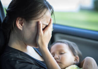 Plutselige bevegelser eller risting av babyen? Vær oppmerksom på shaken baby syndrome